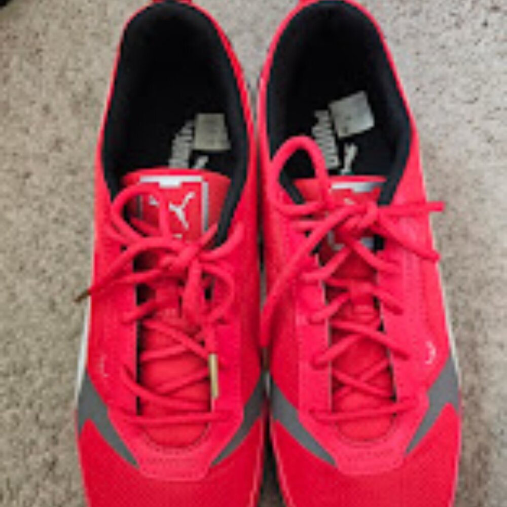 Puma Ferrari Sneakers – Men’s 11